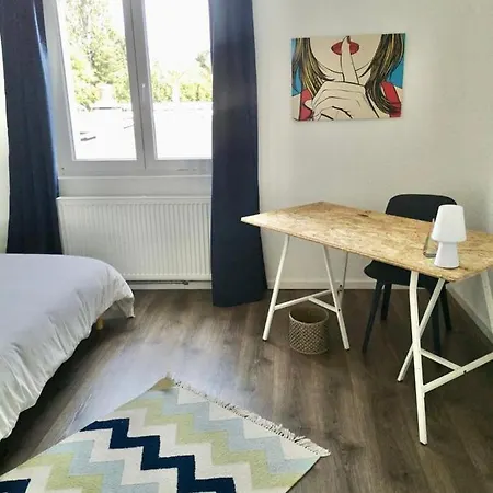 Spacieux Avec Grande Terrasse&parking Apartment Mies